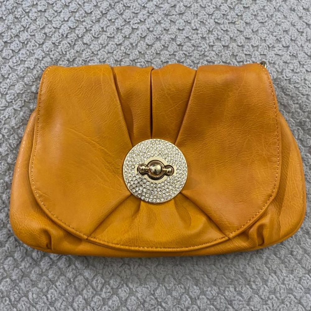 MMS cross body
